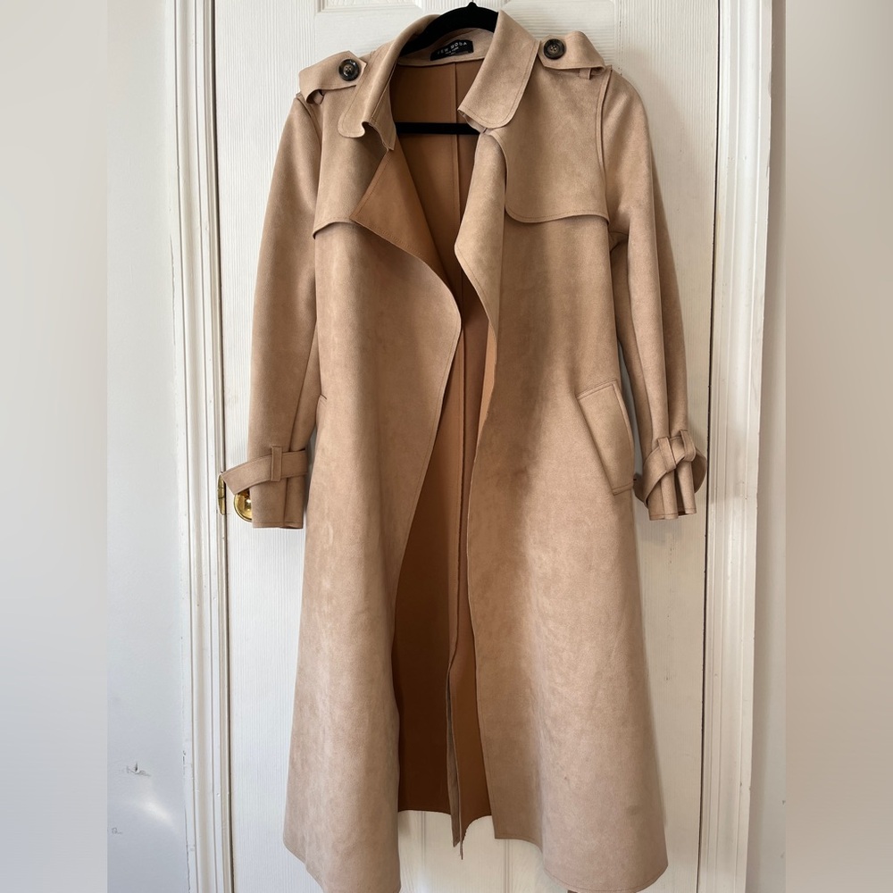 Trench coat